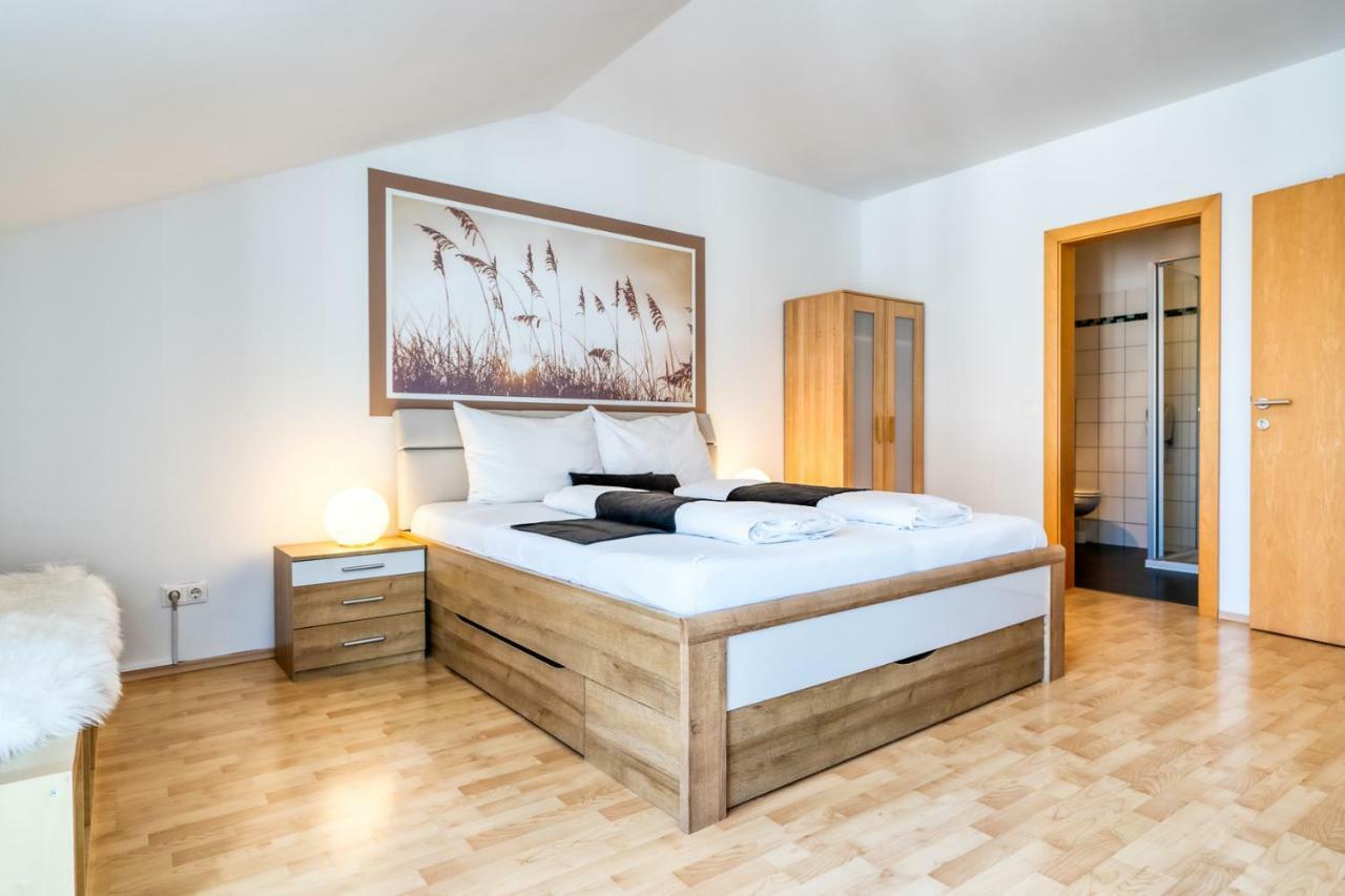 Weingut Gaestehaus D&D Haider Jois Buitenkant foto